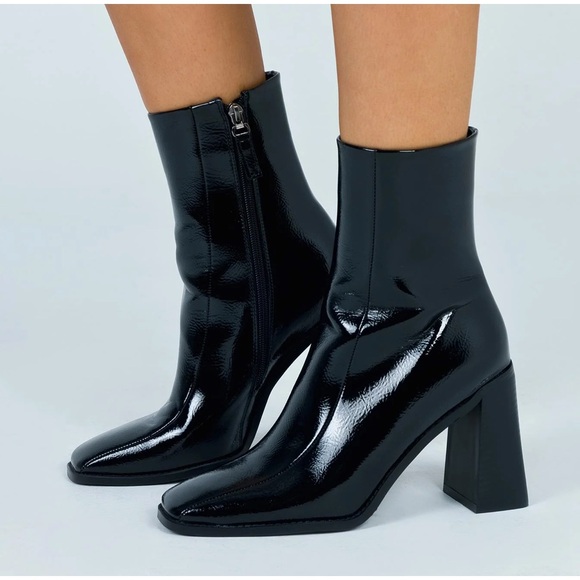 Princess Polly Black Ankle Boots - Picture 2 of 6